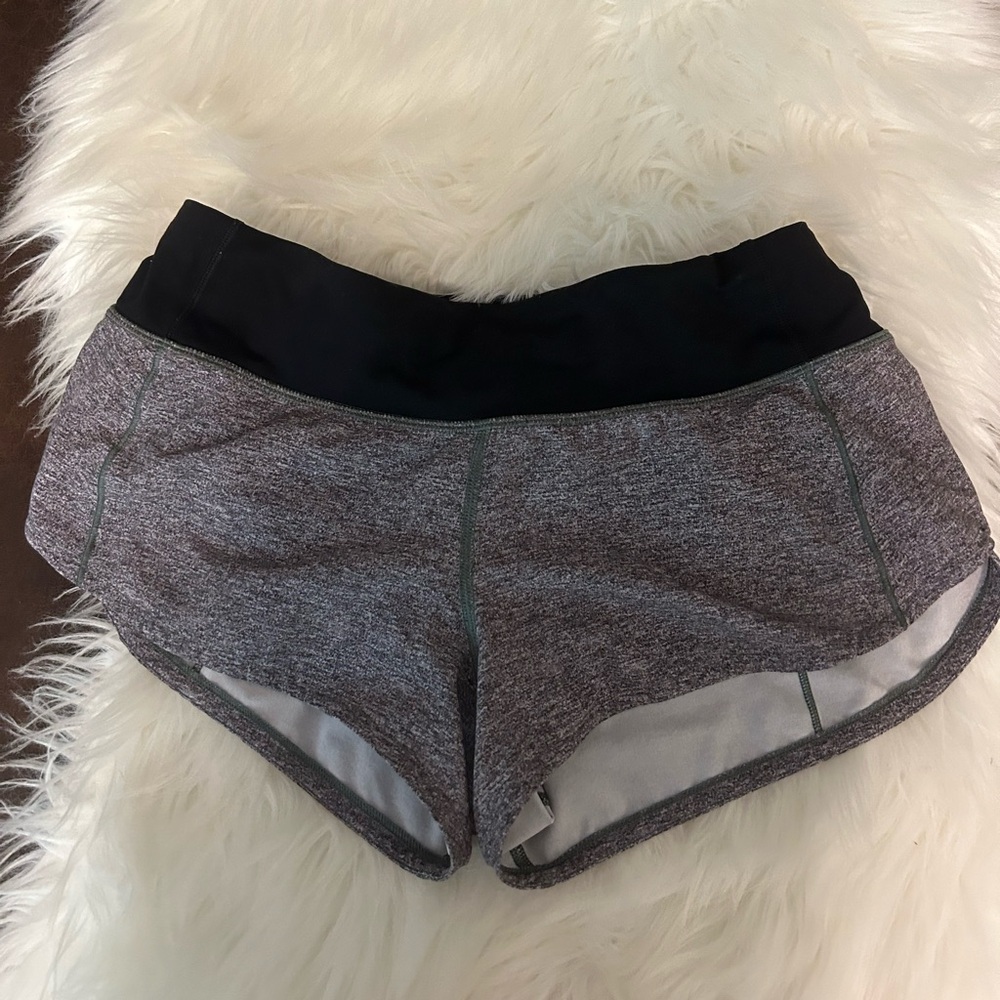 Lululemon gray shorts